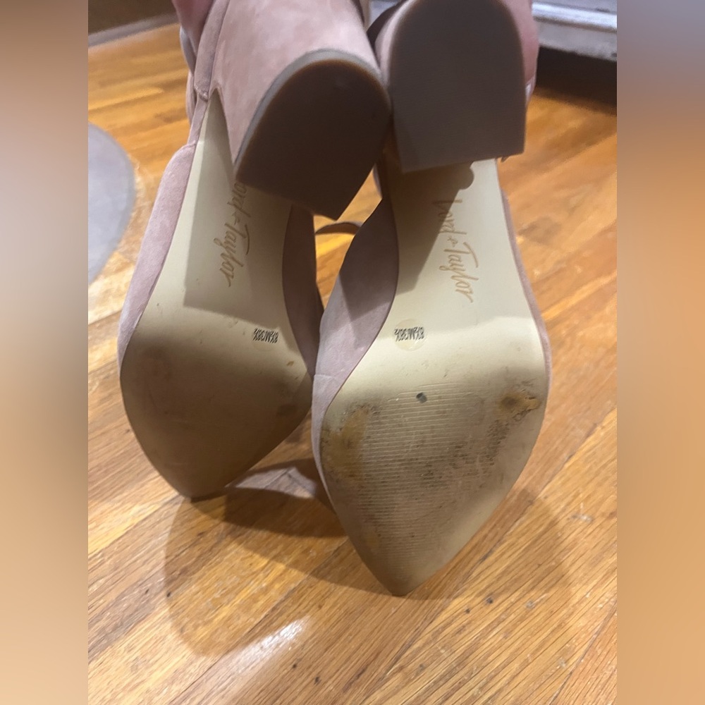 Lord & Taylor Block Heels with Sophisticated Design - Picture 7 of 8